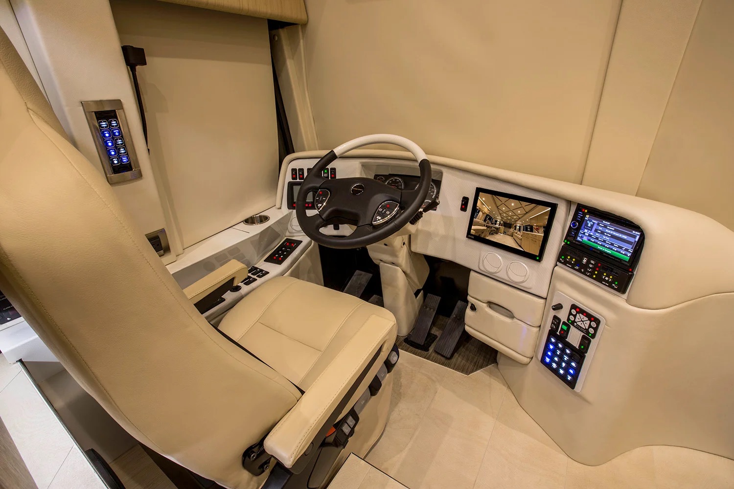 Cockpit driver seat and dashboard